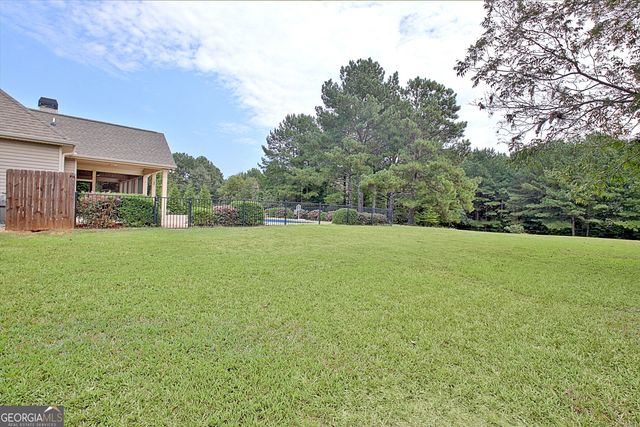 154 Fieldstone Farms Drive, Senoia, GA 30276