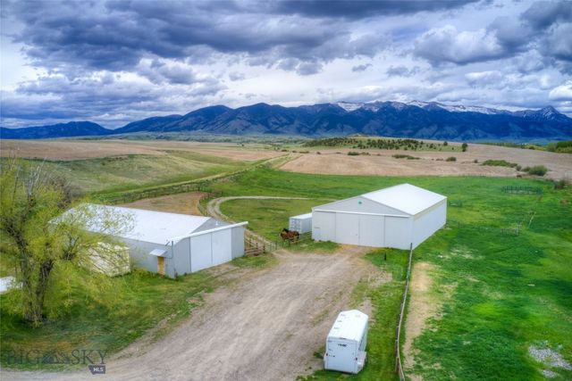 477 Reese Creek Road, Belgrade, MT 59714