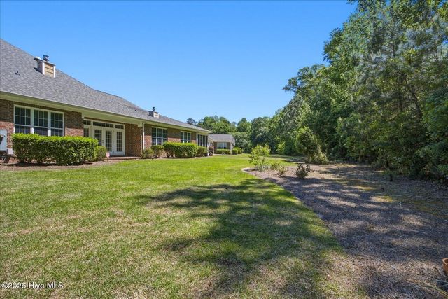 1175 Greensview Circle, Leland, NC 28451