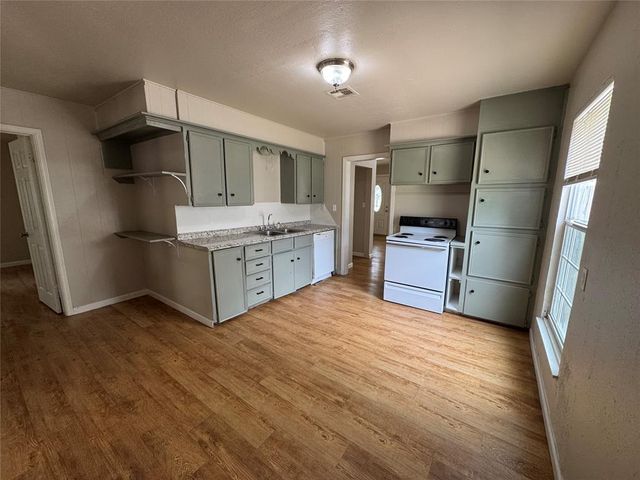 3416 S Liberty Avenue, Oklahoma City, OK 73119