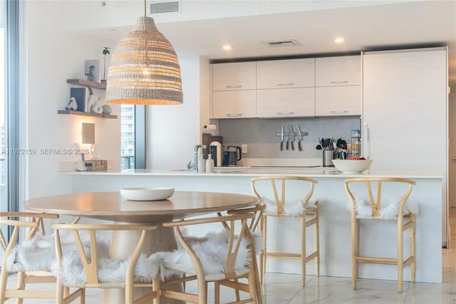 1300 S Miami Ave 2006, Miami, FL 33130