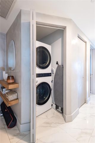 1300 S Miami Ave 2006, Miami, FL 33130