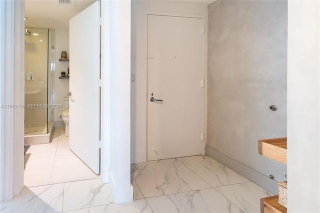 1300 S Miami Ave 2006, Miami, FL 33130