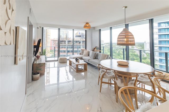 1300 S Miami Ave 2006, Miami, FL 33130