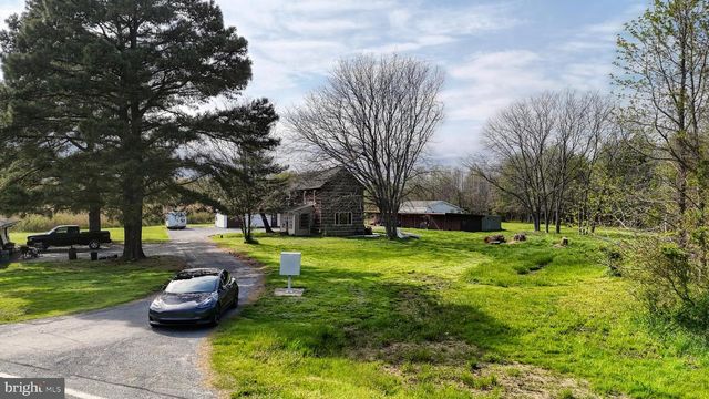 46 DIEMIDIO DR, Dover, DE 19901