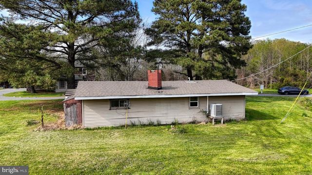 46 DIEMIDIO DR, Dover, DE 19901