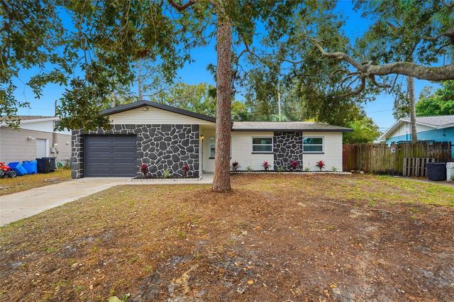 6680 99TH AVENUE N, Pinellas Park, FL 33782