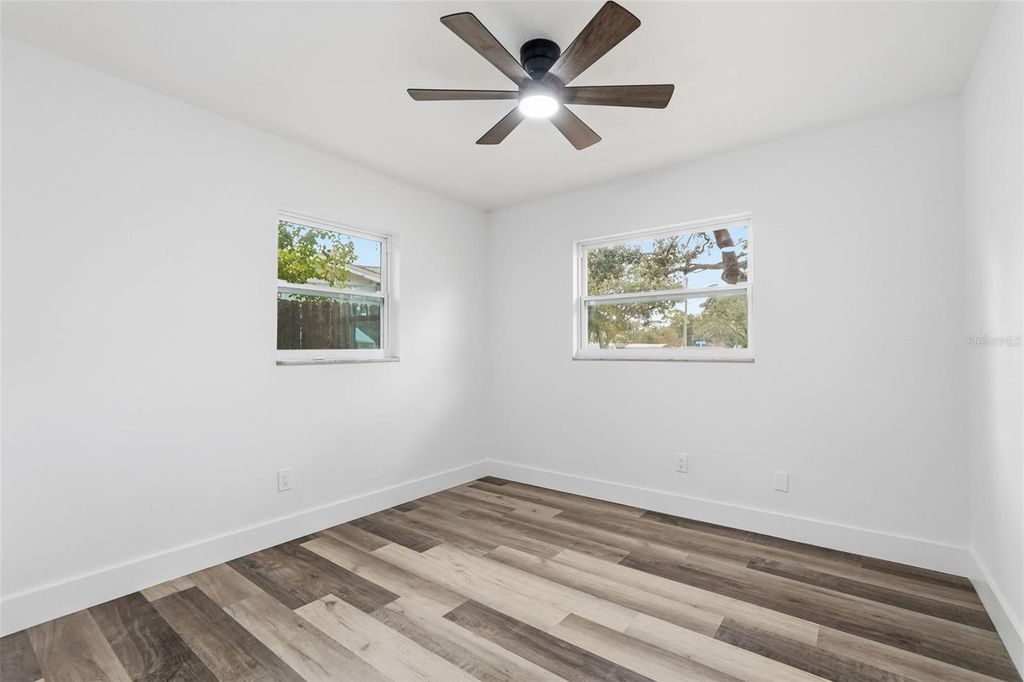 Image 13 of property listing at 6680 99TH AVENUE N, Pinellas Park, FL 33782