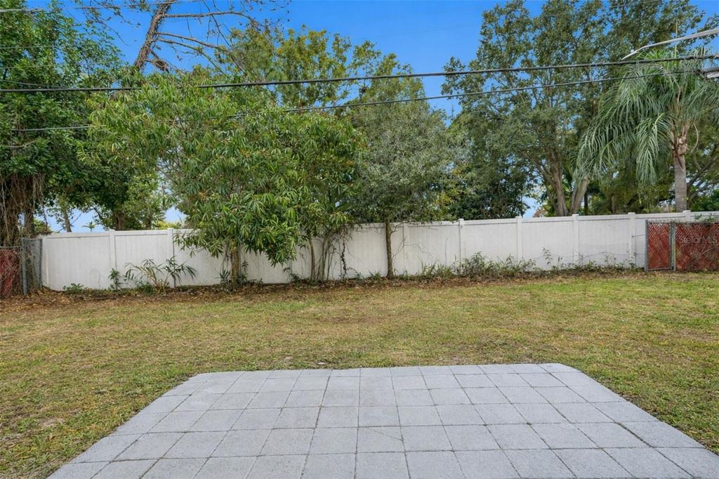 Image 25 of property listing at 6680 99TH AVENUE N, Pinellas Park, FL 33782