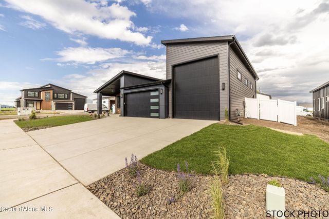 11506 N Clapton Ln, Rathdrum, ID 83858