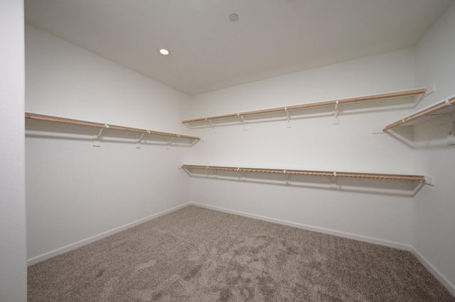 7317 Dorstone Way, Sacramento, CA 95829