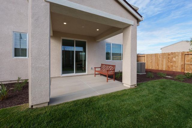 7317 Dorstone Way, Sacramento, CA 95829