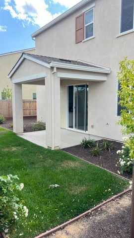 7317 Dorstone Way, Sacramento, CA 95829