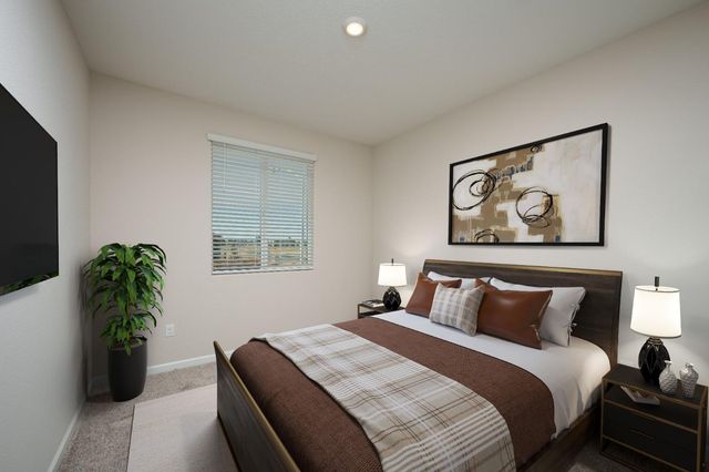 7317 Dorstone Way, Sacramento, CA 95829