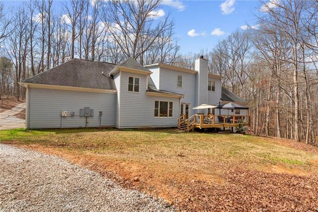 176 River Ridge Drive, Pendergrass, GA 30567