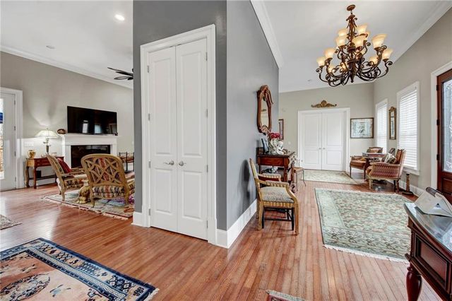 176 River Ridge Drive, Pendergrass, GA 30567