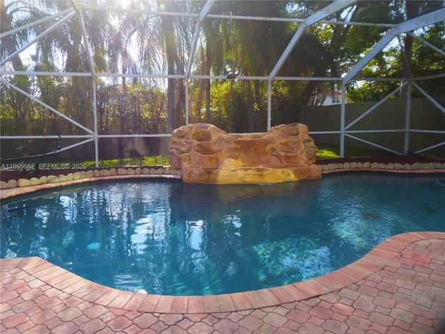 2608 NW 79th Ave, Margate, FL 33063