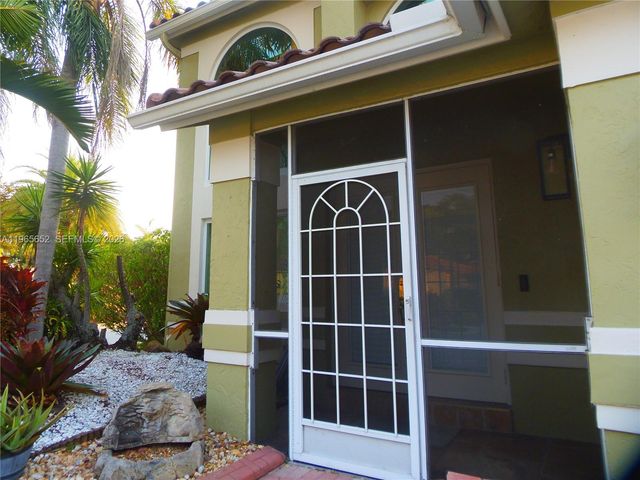 2608 NW 79th Ave, Margate, FL 33063