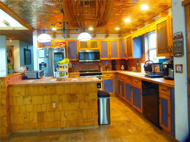 2608 NW 79th Ave, Margate, FL 33063