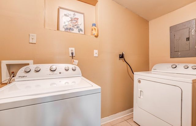 3661 MCCORKLE RD, Memphis, TN 38116