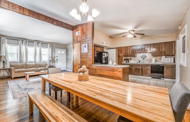 3661 MCCORKLE RD, Memphis, TN 38116