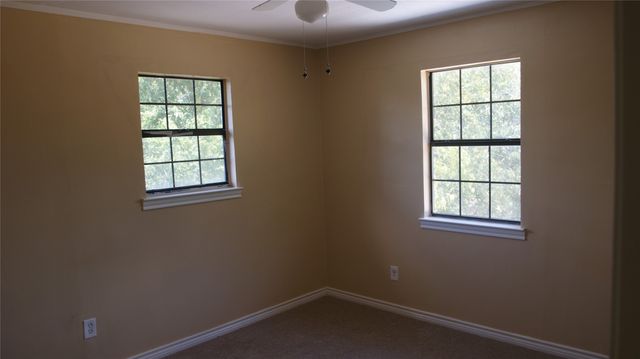 207 Spring Branch Drive, Red Oak, TX 75154