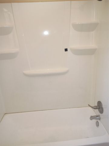 207 Spring Branch Drive, Red Oak, TX 75154