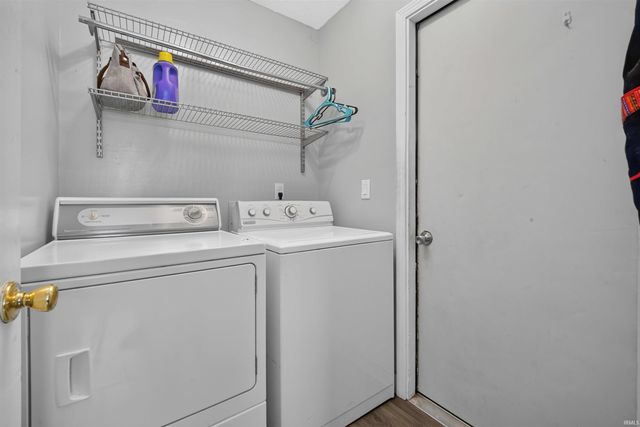 9566 Rabbit Run Drive, Newburgh, IN 47630