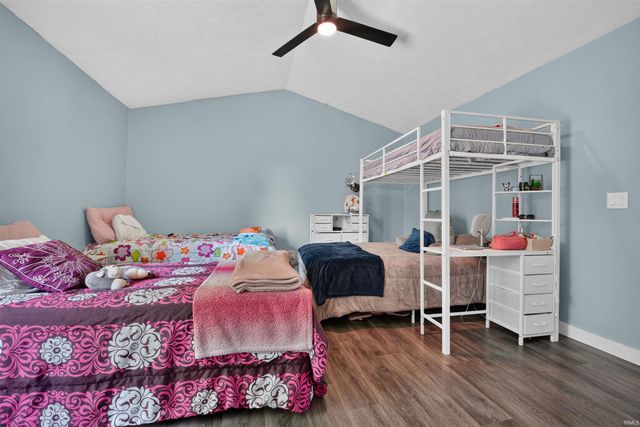 9566 Rabbit Run Drive, Newburgh, IN 47630