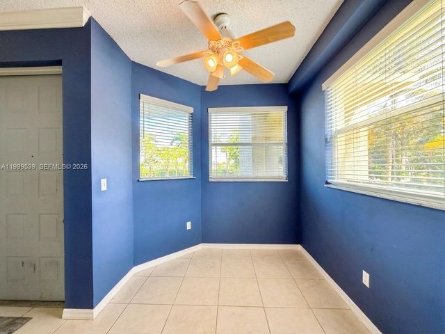 26 Royal Palm Way 201, Boca Raton, FL 33432