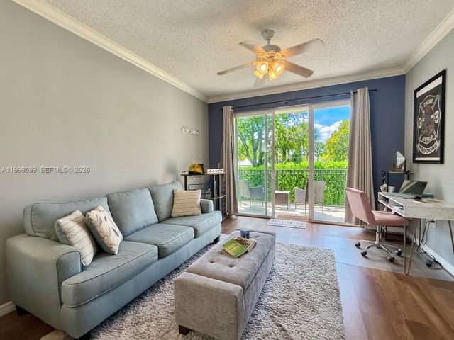 26 Royal Palm Way 201, Boca Raton, FL 33432