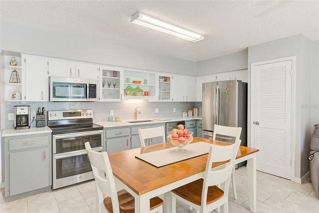 2229 AMERICUS BOULEVARD W 25, Clearwater, FL 33763