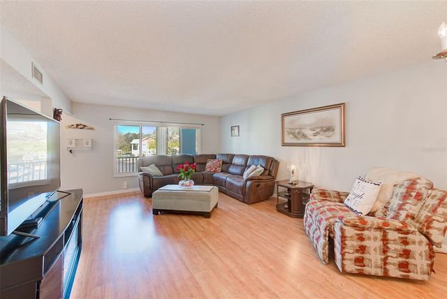 2229 AMERICUS BOULEVARD W 25, Clearwater, FL 33763