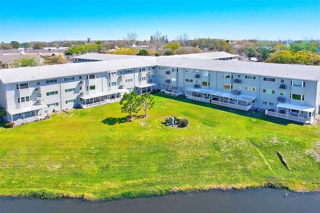2229 AMERICUS BOULEVARD W 25, Clearwater, FL 33763