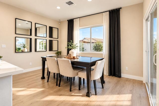 7502 Koyuk River Street, Bakersfield, CA 93311