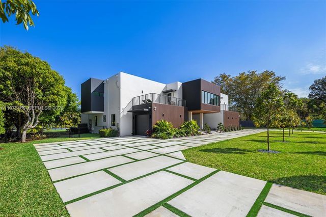 6445 SW 129th Ter, Pinecrest, FL 33156