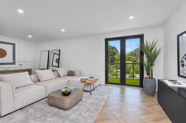 6445 SW 129th Ter, Pinecrest, FL 33156