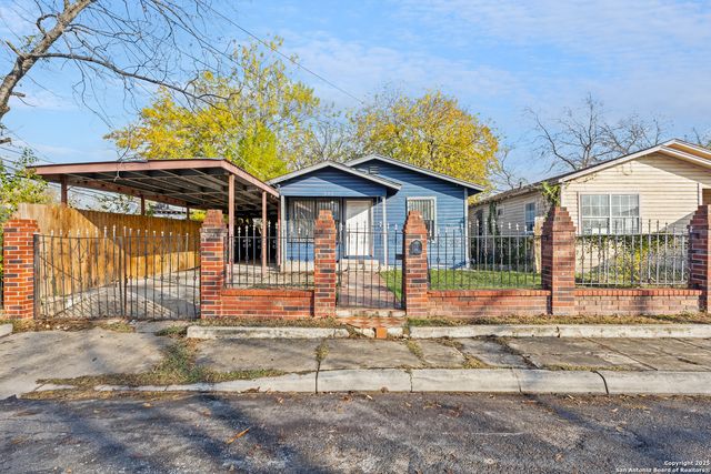 321 Huntington, San Antonio, TX 78207