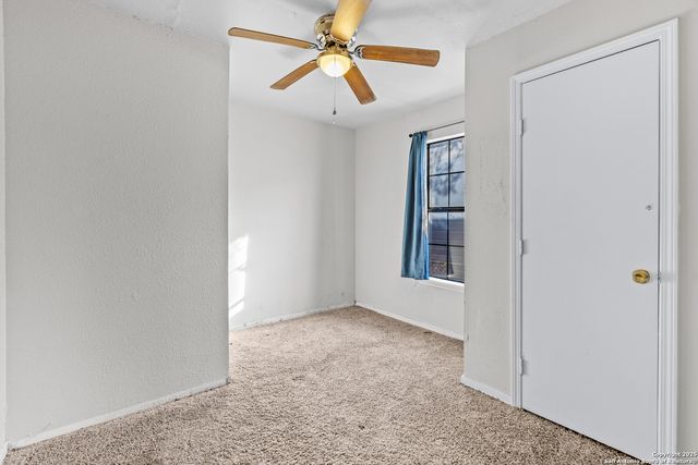 321 Huntington, San Antonio, TX 78207