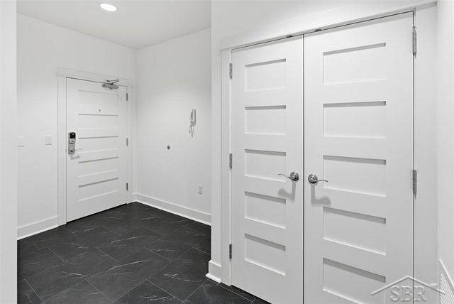 201 E Ellsworth Street 302, Midland, MI 48640
