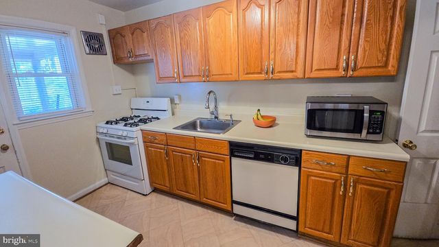1715 REDWOOD AVE, Baltimore, MD 21234
