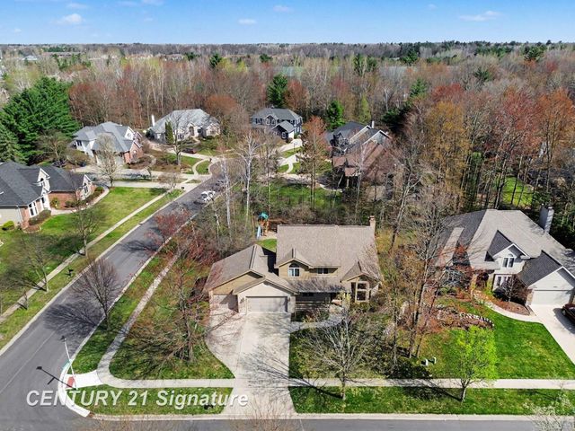807 Scenic Drive, Midland, MI 48642