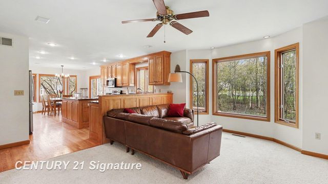 807 Scenic Drive, Midland, MI 48642