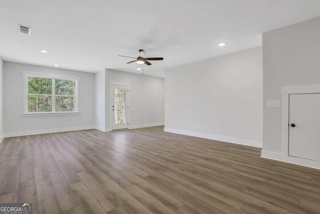 7048 Manchester Drive, Flowery Branch, GA 30542