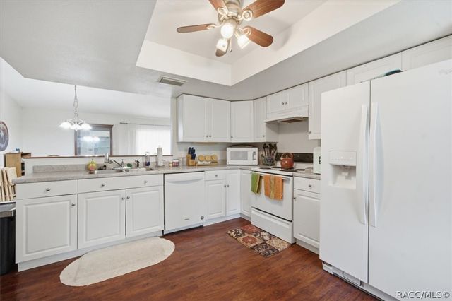 460 N Michaelmas Terrace, Crystal River, FL 34429