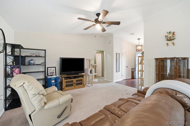 460 N Michaelmas Terrace, Crystal River, FL 34429