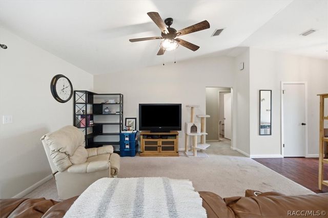 460 N Michaelmas Terrace, Crystal River, FL 34429