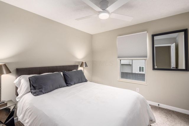 2550 Breathstone Drive, Powell, OH 43065