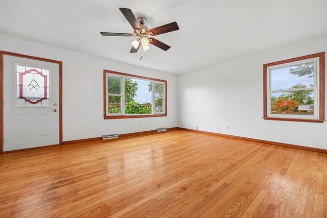 2100 Illinois STREET, Racine, WI 53405