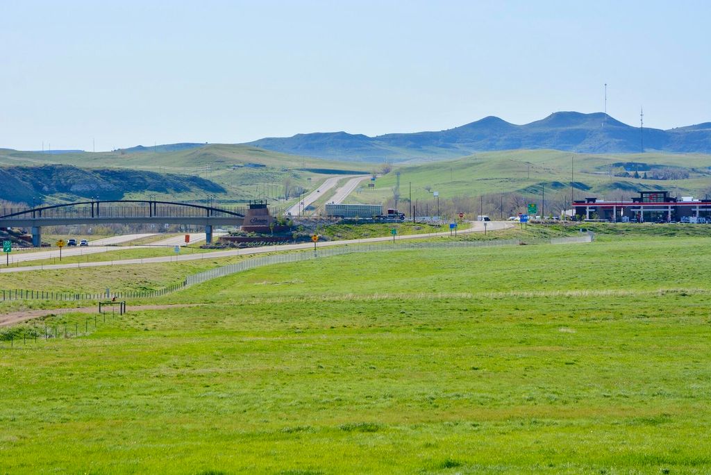 1201 Yellowtail Drive, Sheridan, WY 82801 photo 9